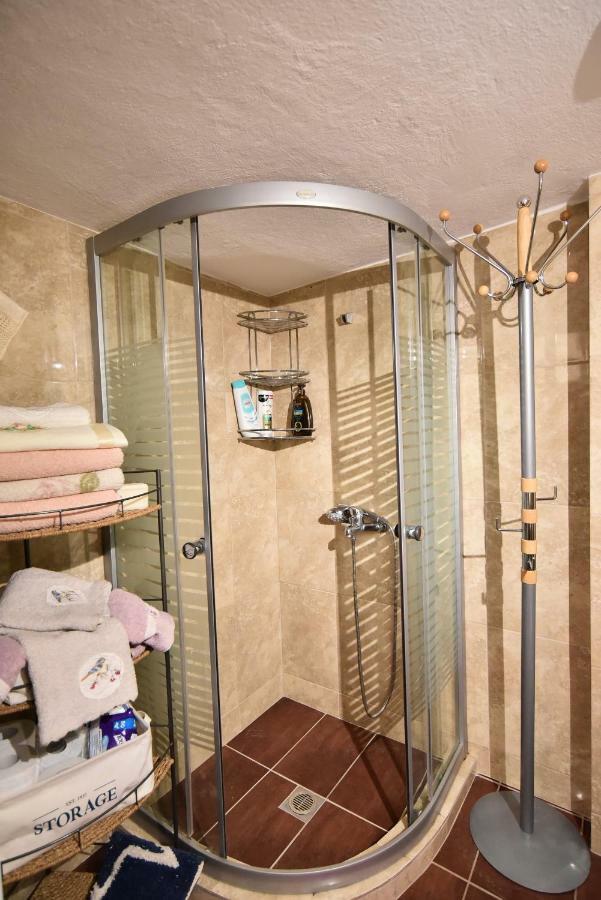 Queens Bed&Rest Luxury Apartment Kavala Extérieur photo